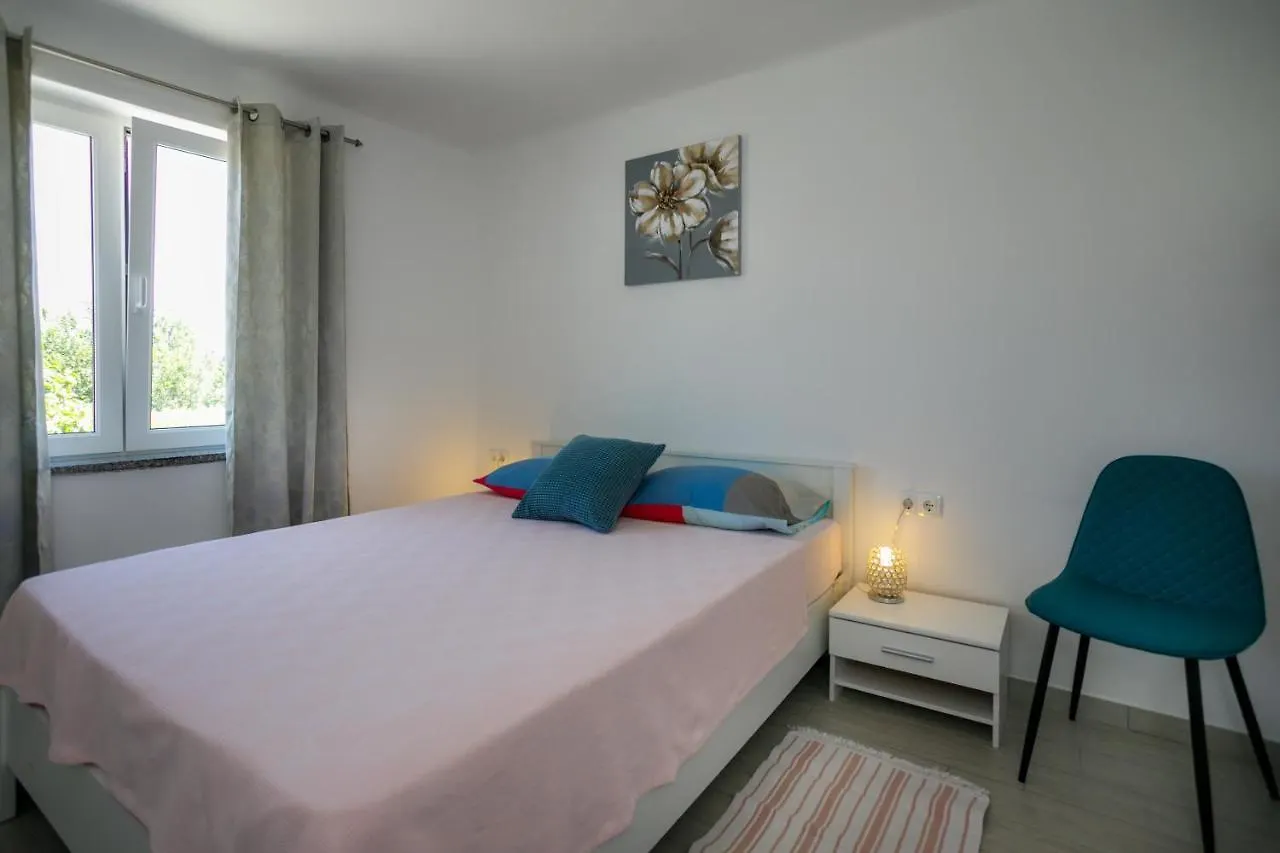 Apartmán Oliva Vrbnik 0*,