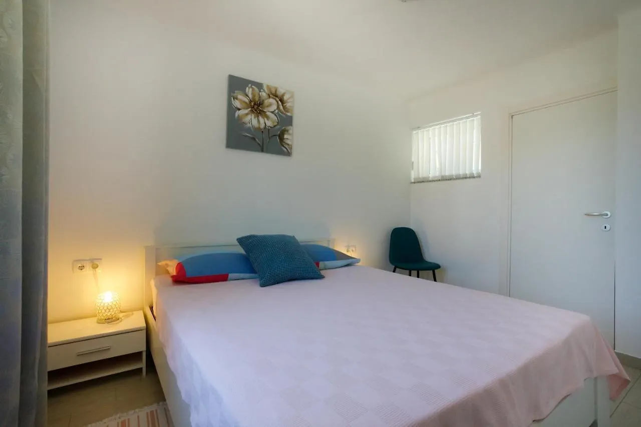 Oliva Apartment Vrbnik